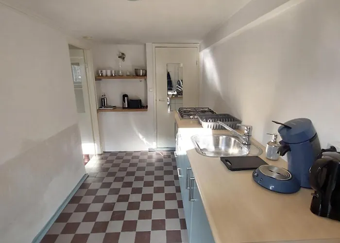 Apartment Cosy In Basement